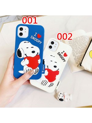 スヌーピー iphone 13/13 pro/13 pro max/13 mini/12/11ケース 面白い ブランド ジャケット型 Snoopy ペンダント付き ストラップ穴 激安 ソフトシリコン ア イフォン13/12/11/xr/x/xs/8/7カバー  耐衝撃 高級感 おしゃれ メンズ レディーズ