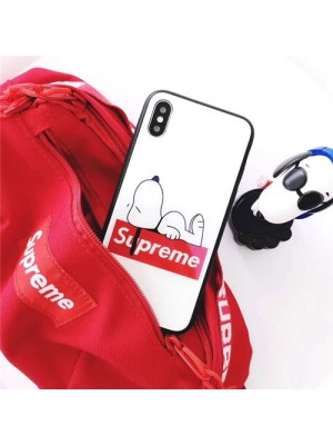 Supreme スヌーピー コラボ iphone se3/13/13 pro/13 pro maxケース 鏡面ガラス型 ジャケット シュプリーム 全機種対応 Galaxy a53/S22/Note21 Ultraスマホケース ハイブランド  Xperia 1/10iv/ace3/1/5/10iiiケース 可愛い Snoopy 黒白色 メンズ レディース