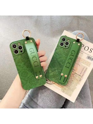 Gucci/グッチブランド iphone13/13mini/13 pro maxケースジャケット型シンプル韓国風アイフォン12S/12/12 pro/12 mini/12 pro maxカバーシリコン製ハンドバンド付き落下防止iphone11/SE2/X/XS/XR/8/7スマホケース カラビナ付き携帯便利2021 ファッション保護ケース芸能人愛用 メンズ レディーズ