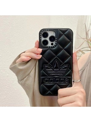 Adidas ブランド iphone 14/14 pro/14 pro maxケース アディダス 韓国風 トレフォイル柄 モノグラム Trefoil レザー ソフト ジャケット型 アイフォン14/13/12カバー ファッション メンズ レディース