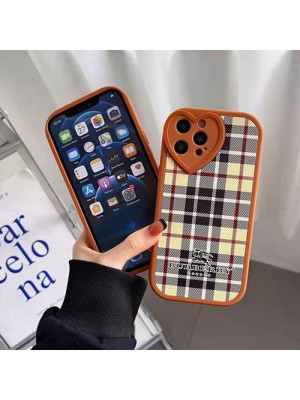 BURBERRY/バーバリー ブランド iphone 13 pro/13 pro max/13 miniケース 可愛い 騎士 ストラップ柄 ジャケット型 アイフォン13/12/11/X/XS/XR/8/7カバー ファッション メンズ レディーズ