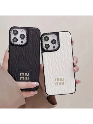 MIU MIU ハイブランド ミュウミュウ iphone 14/14 pro/14 pro maxケース オシャレ きらきら モノグラム ジャケット型 アイフォン14/13/12カバー 大人気 メンズ レディーズ