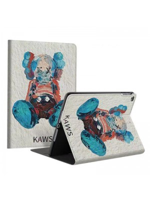 Kaws カウズ iPad 10/Pro 2022/Air5ケース かわいい 油絵風 ブランド 手帳型 モノグラム 全機種対応 スタンド機能 アイパッド10/エアー5/プロ2022/ミニ 6/9/8/7/4/3/2カバー 大人気 メンズ レディース