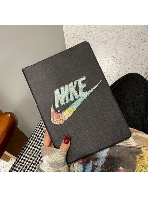 Nike/ナイキ ブランド iPad air 第5世代/mini 6/9/Pro 2021ケース 手帳型 レザー製 全機種対応 モノグラム 10.9/11inch アイパッドエアー5/ミニ6/9カバー 10.9インチ 大人気 メンズ レディース