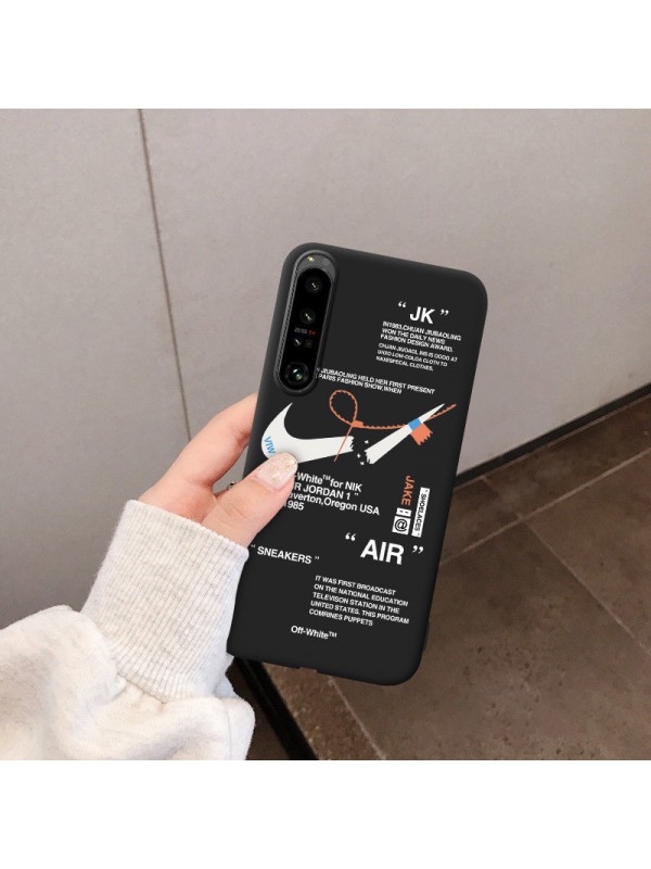 Off-White オフホワイト Nike ナイキ ハイブランド iphone 14 pro max plusケース 韓国風 xperia 5iv/10 iv/ 1 ivスマホケース Air Jordan ジョンダン 全機種対応 Galaxy S22/s22+/s22 ultra/note20カバー 耐衝撃 モノグラム 個性 黒色 ファッション メンズ レディーズ