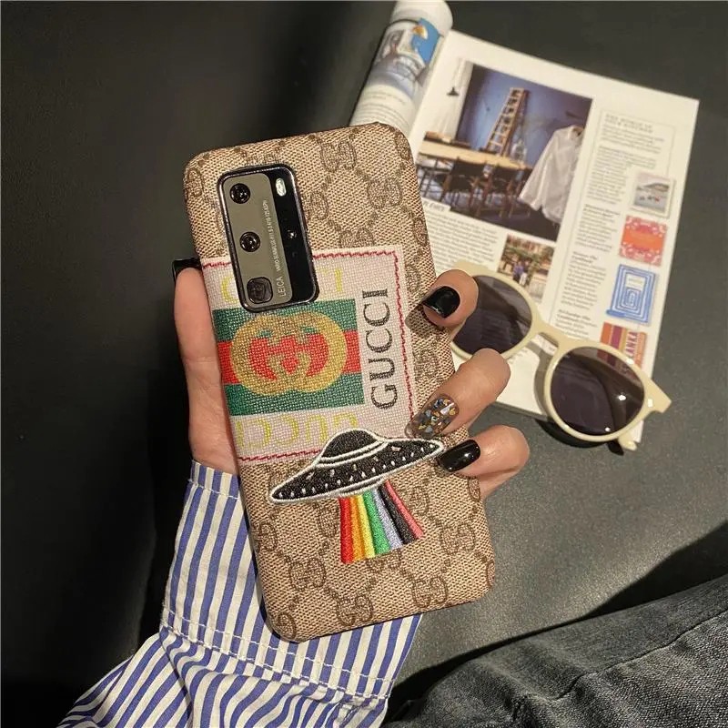 GUCCI グッチ ハイブランド Galaxy S21/S21 Plus/S21 Ultraケース ジャケット型 モノグラム柄 刺繍風 経典