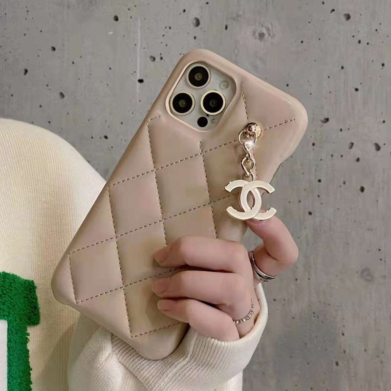 Chanelシャネル ブランドiphone14pro maxケース芸能人モノグラム金属ソフト菱形アイフォン14カバー女性