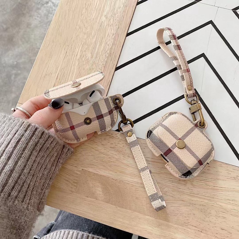 Burberry ブランド airpods 3/pro2/1/2ケース インスタ風 レザー カラビナ付き