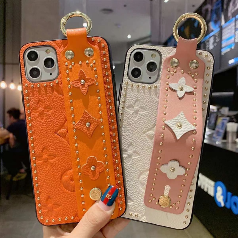 LV ハイブランド iphone14/14 pro/14 pro maxケース 韓国風 ルイヴィトン ハンドバンド付 リベット柄 リング付き スタンド機能 レザー製 男女